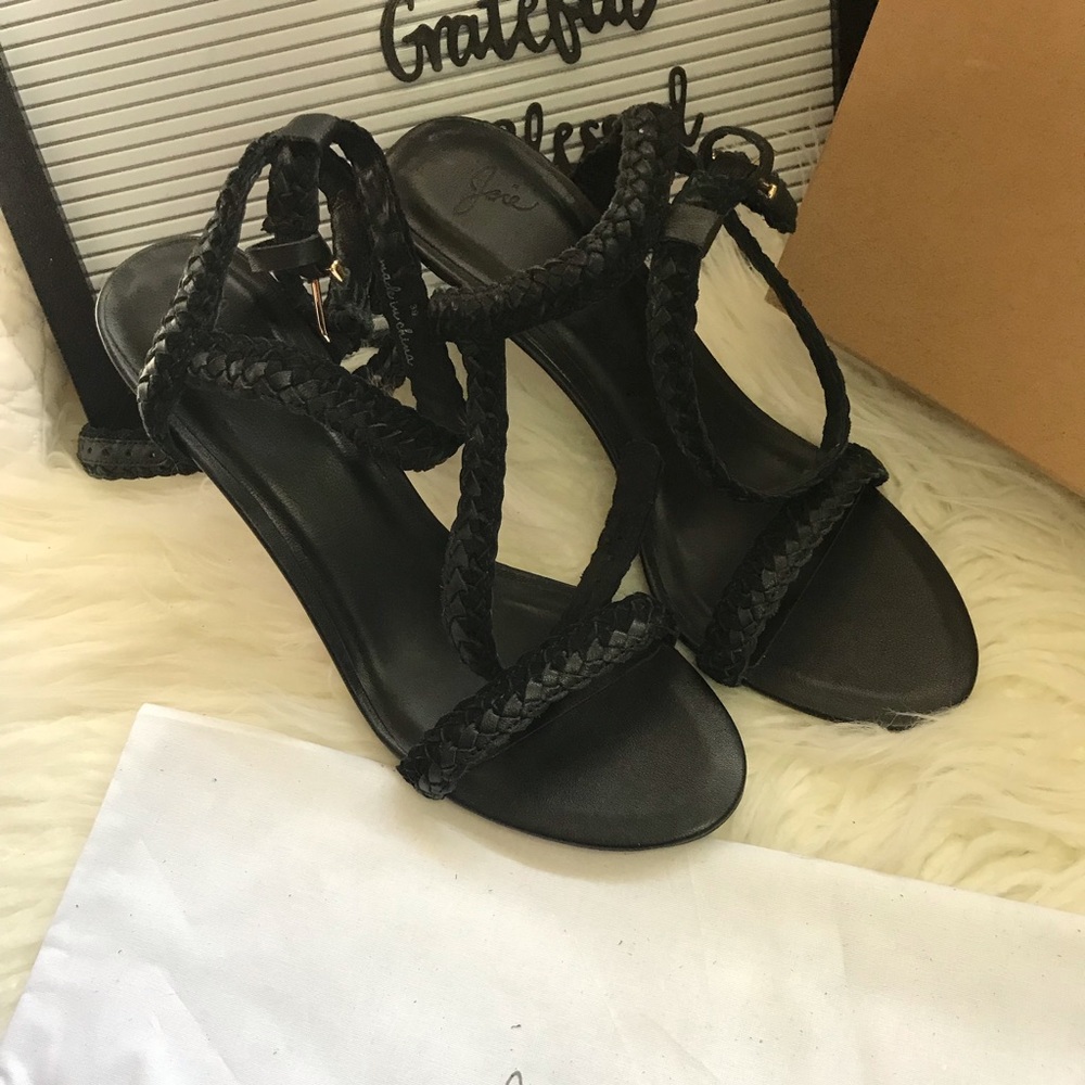 ๐ NIB Womenโs Joie Strappy Heels - Picture 3 of 5